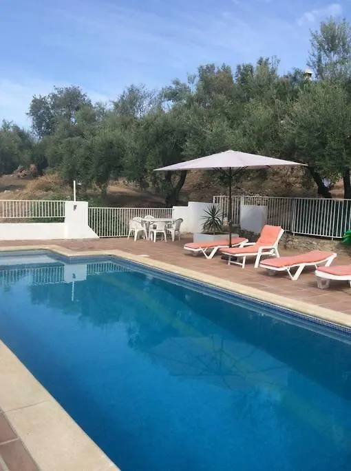Вилла Rural Casita Gecko With Private Swimming Pool Малага